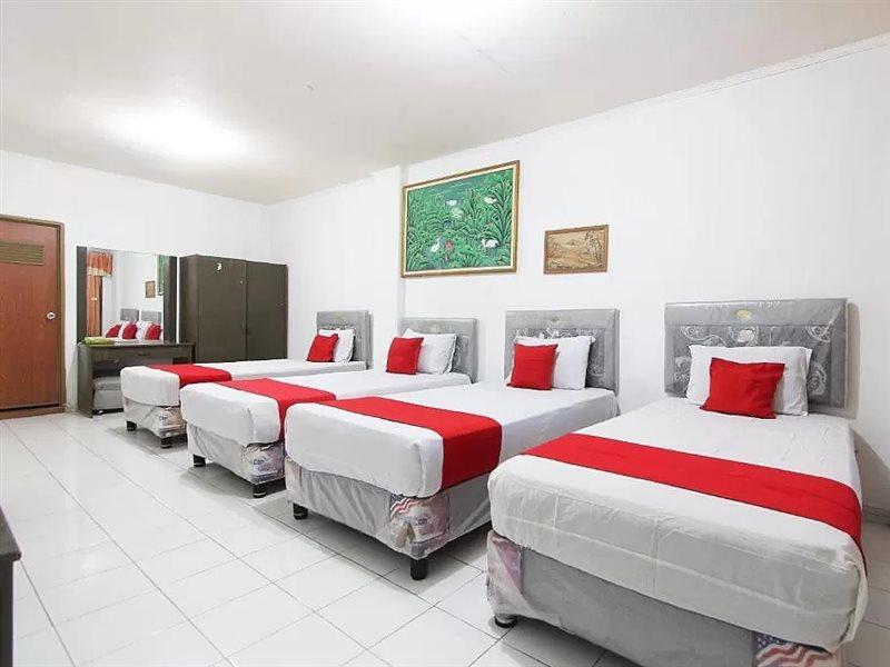 Oyo 90028 Hotel Victory Batu  Exterior photo