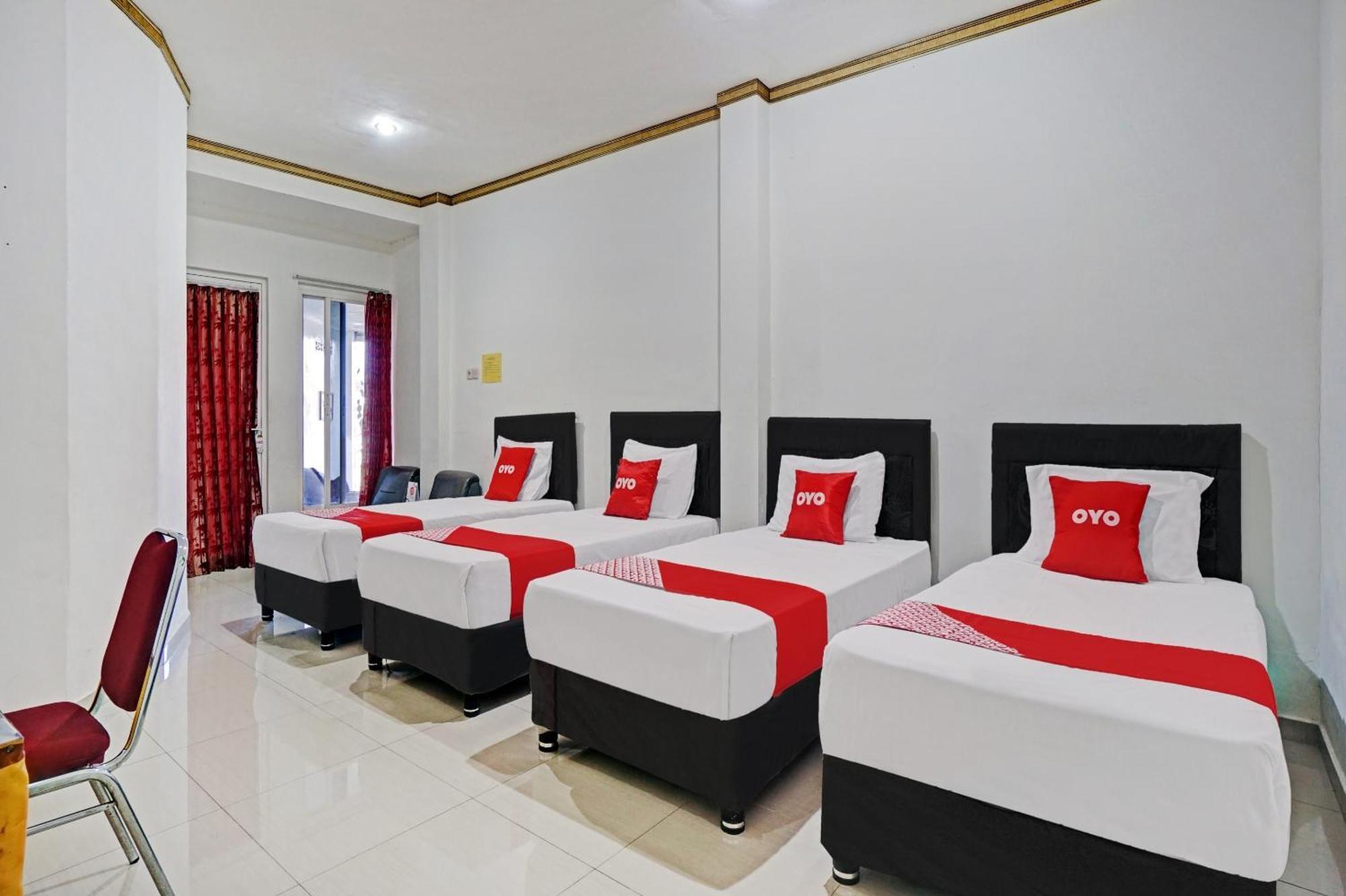 Oyo 90028 Hotel Victory Batu  Exterior photo